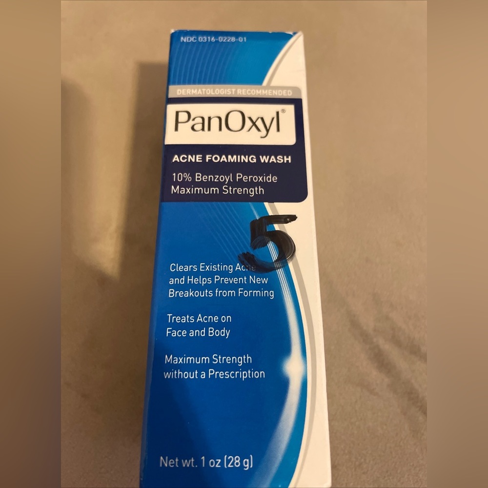 Pan oculus acne face wash